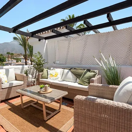 Naranjos 2br Rooftop Terrace & Mountain View * Marbella