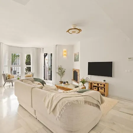 公寓 Naranjos 2br Rooftop Terrace & Mountain View *