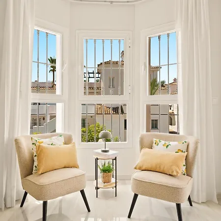 Naranjos 2br Rooftop Terrace & Mountain View